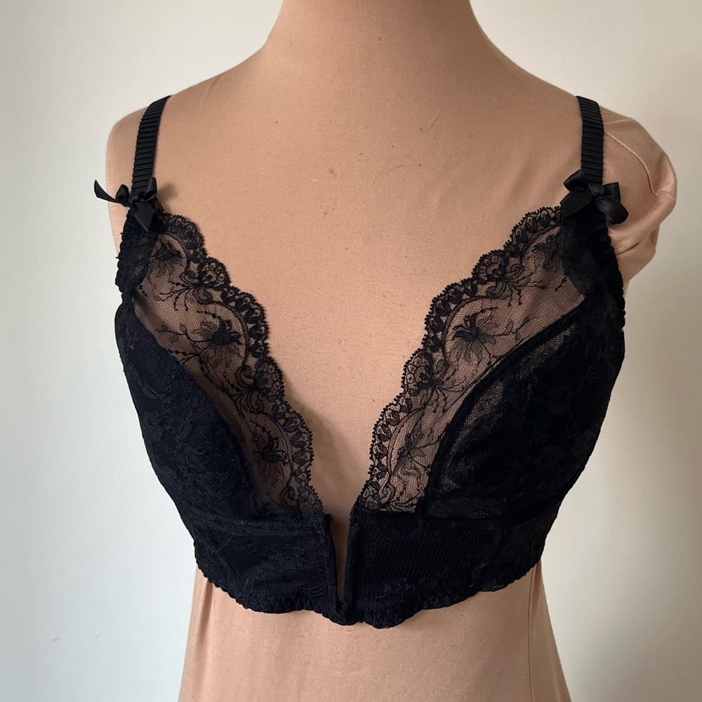 Agent Provocateur Wanda Black Lace Underwire Intimate Plunge V Bra NWT Size 36C - Picture 3 of 15